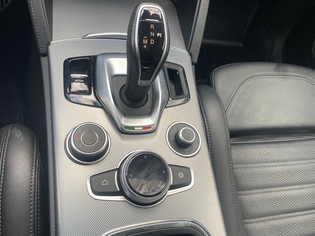 2022 Alfa Romeo Stelvio Veloce Ti AWD