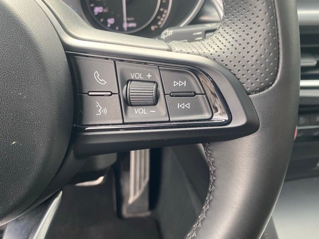 2023 Alfa Romeo Stelvio Veloce AWD