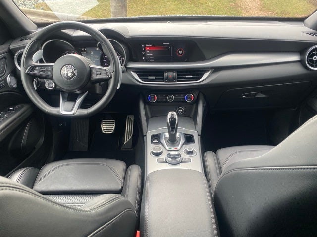2023 Alfa Romeo Stelvio Veloce AWD