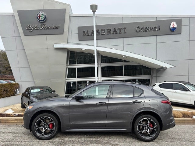 2023 Alfa Romeo Stelvio Ti AWD