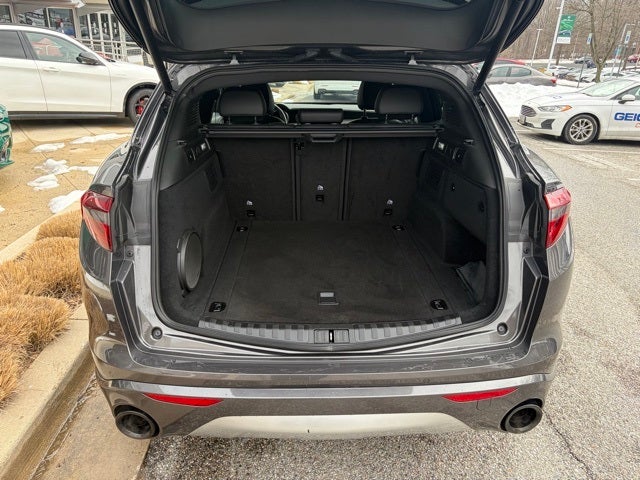 2023 Alfa Romeo Stelvio Ti AWD