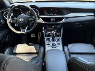 2023 Alfa Romeo Stelvio Veloce AWD