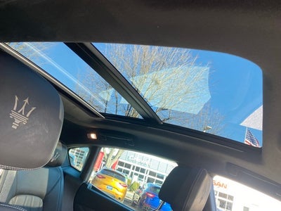 2023 Maserati Levante Modena