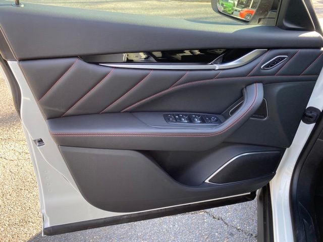 2024 Maserati Levante Modena