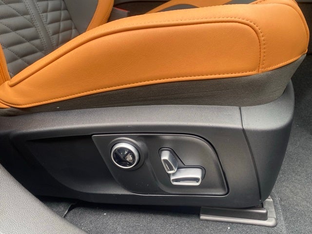 2024 Maserati Levante Trofeo V8 Ultima