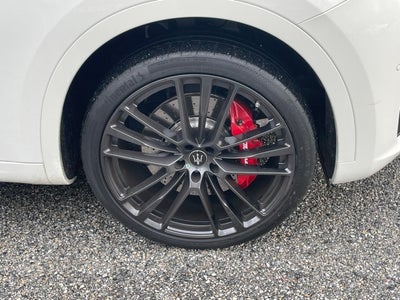 2022 Maserati Levante Trofeo