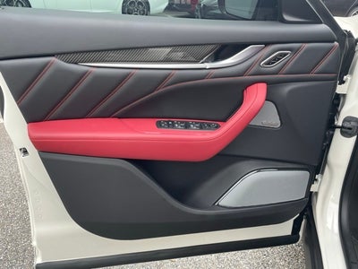 2022 Maserati Levante Trofeo