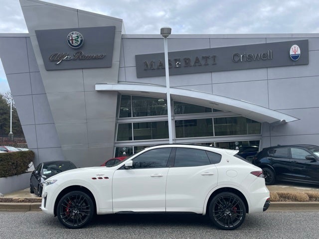 2022 Maserati Levante Trofeo